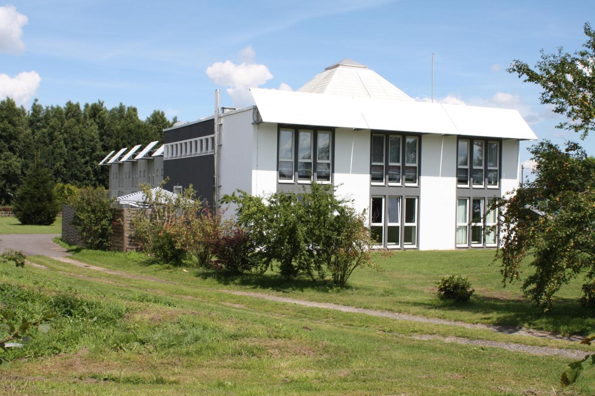 Ak 1 Hotel Ducherow Exteriör bild